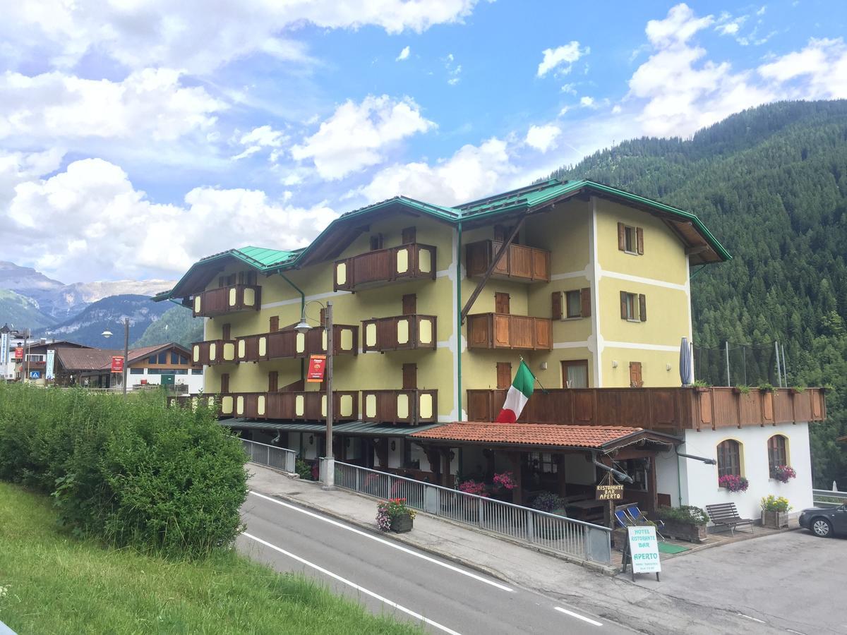 Hotel Tosa 마돈나 디 캄필리오 외부 사진